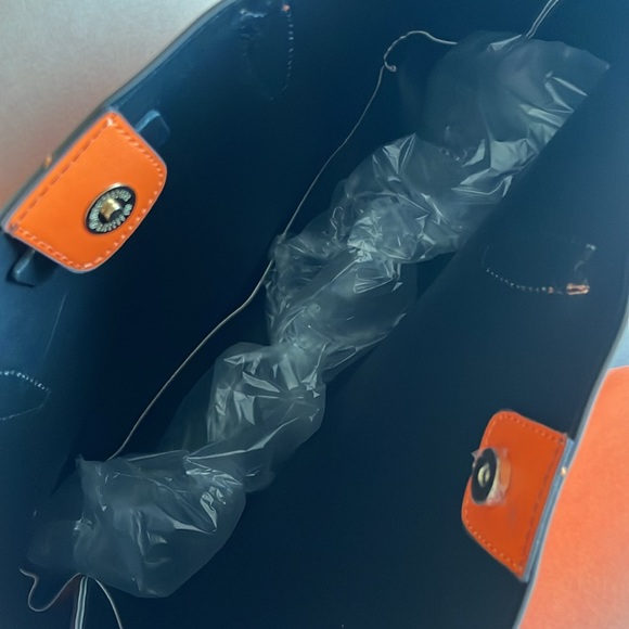 NEED GONE ASAP SEND OFFERS NWT Kate Spade Orange Tote - Picture 5 of 7